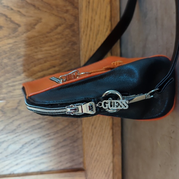 Free With A Purchase! Just Add To A Bundle - Picture 4 of 6